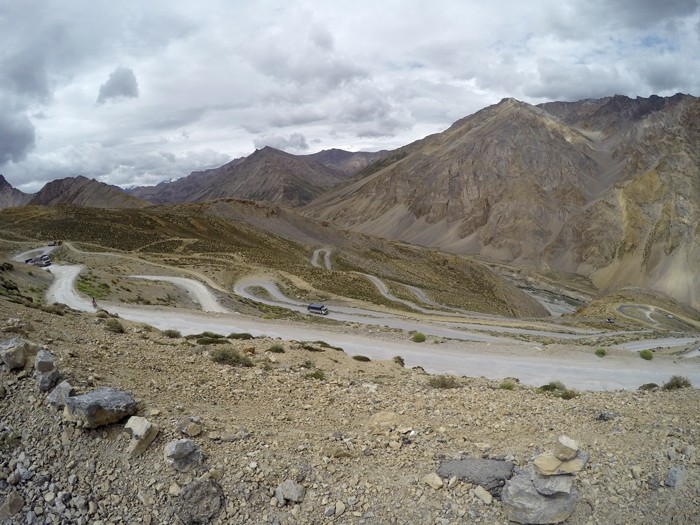 India. Ladakh, diaľnica Leh-Manali. 