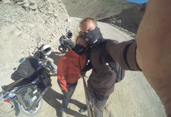 Motorkami cez Himaláje. Dvaja blázni na cestách